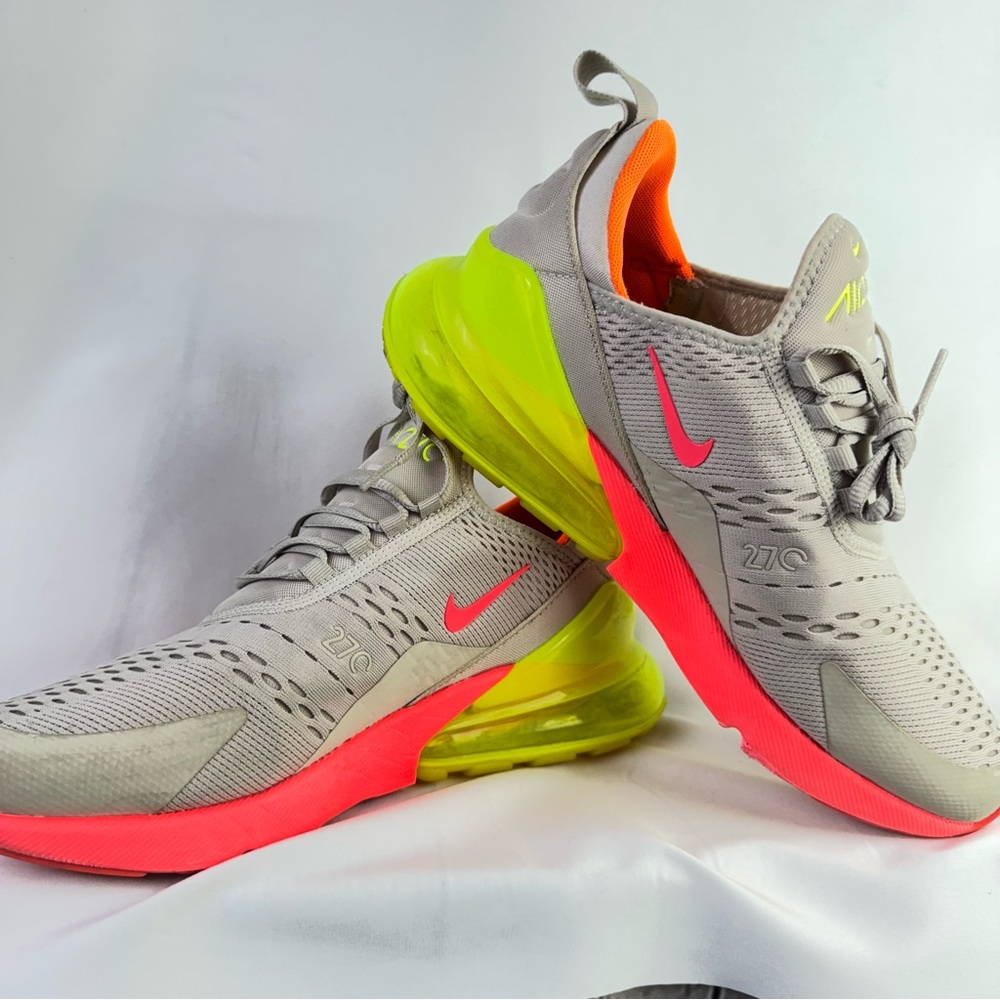 Nike Air Max 270 Desert Sand Hot Punch Volt AH6789-005 Womens Size 10